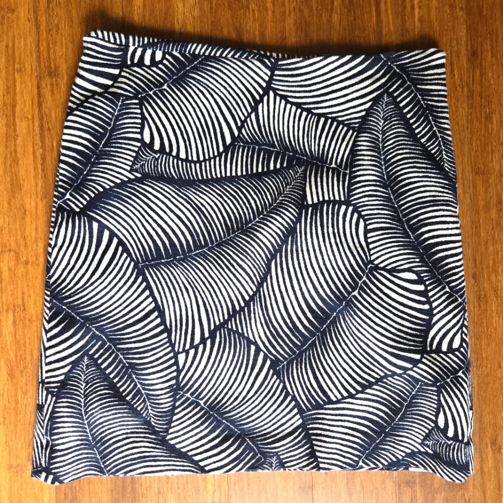 Ann Taylor Navy Tropical Leaf Mini Skirt
